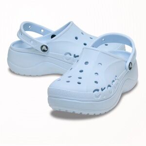 NWT Women’s CROCS “Baya” Platform Clog Size 7